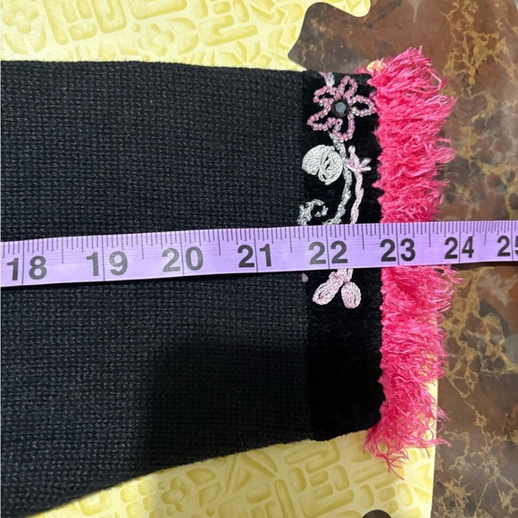 Vintage Storybook Knits Black and Pink Cardigan - Picture 12 of 13
